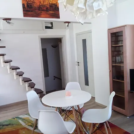 Apartment Lilou *